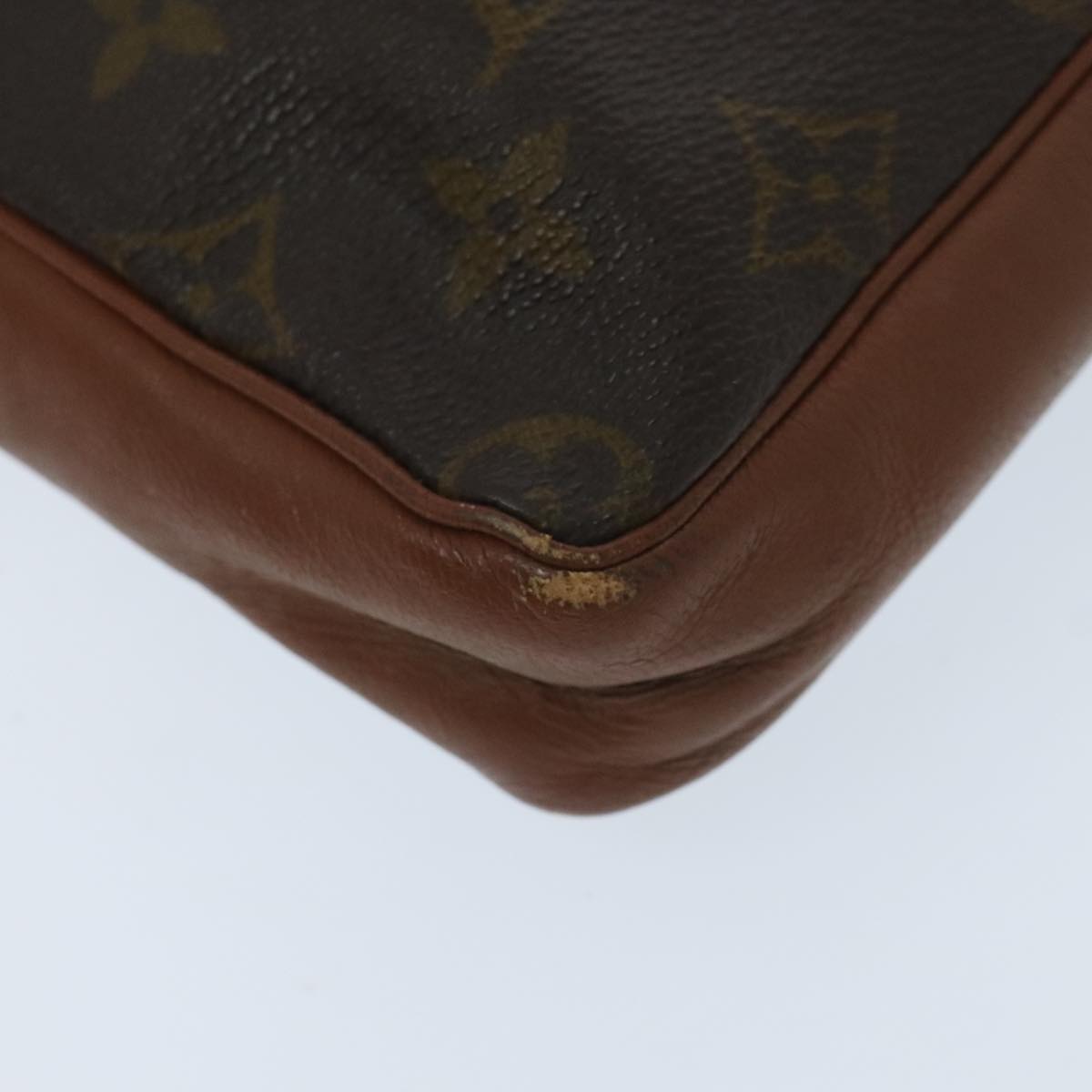 LOUIS VUITTON Monogram Pochette Sports Clutch Bag No.183 LV Auth 95081