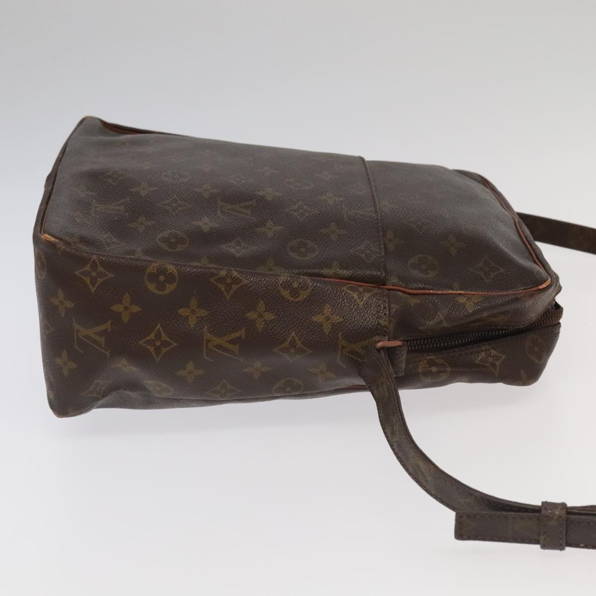 LOUIS VUITTON Monogram Marceau Shoulder Bag No.70 LV Auth 95102