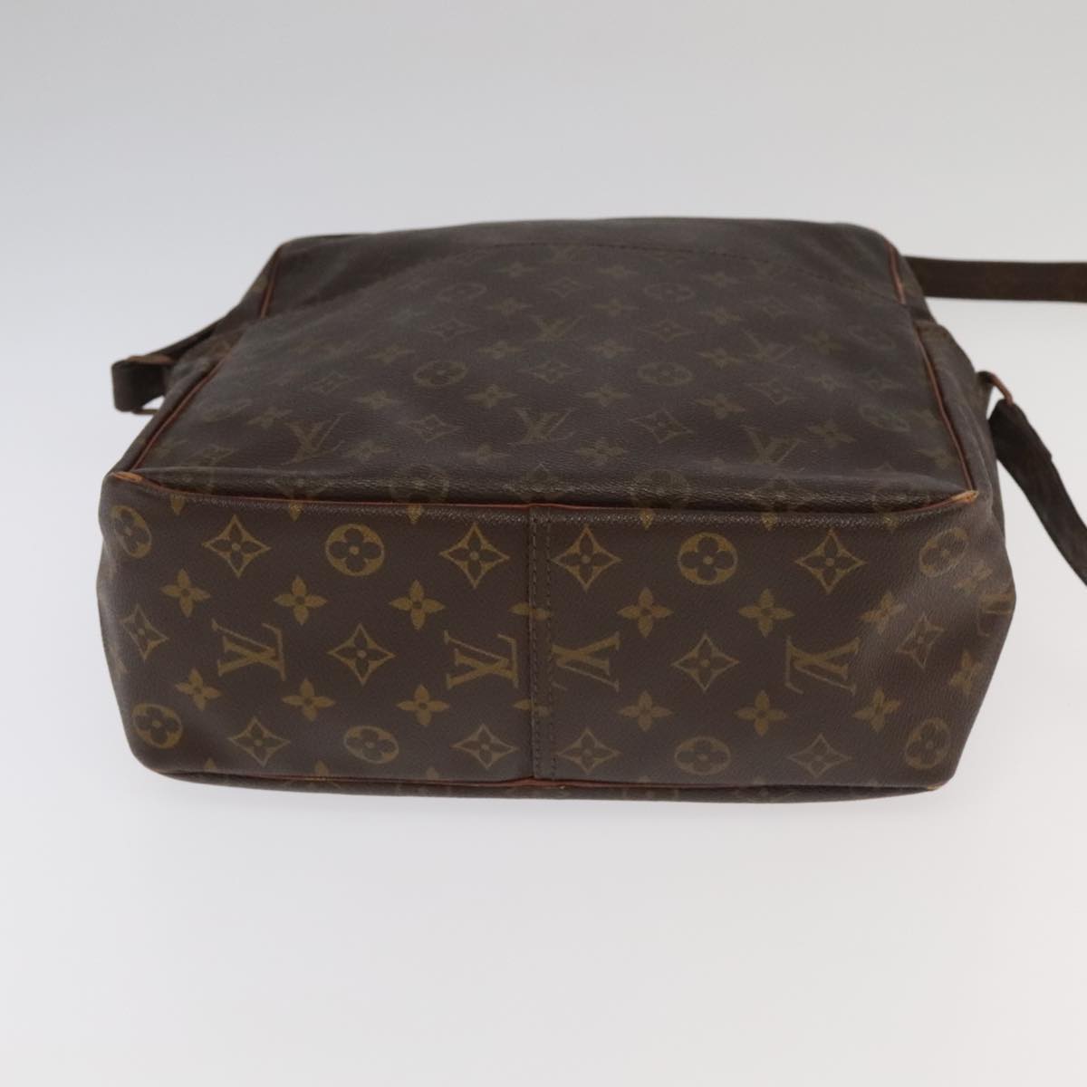 LOUIS VUITTON Monogram Marceau Shoulder Bag No.70 LV Auth 95102