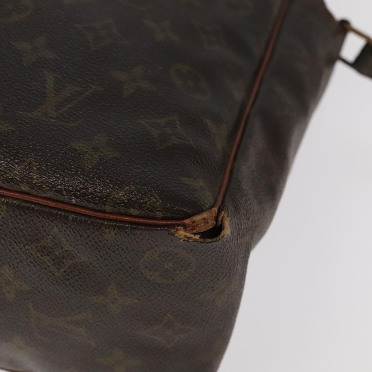 LOUIS VUITTON Monogram Marceau Shoulder Bag No.70 LV Auth 95103