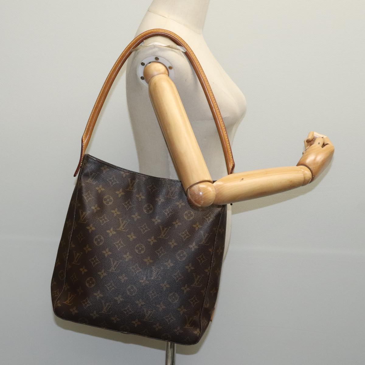 LOUIS VUITTON Monogram Looping GM Shoulder Bag M51145 LV Auth 95172