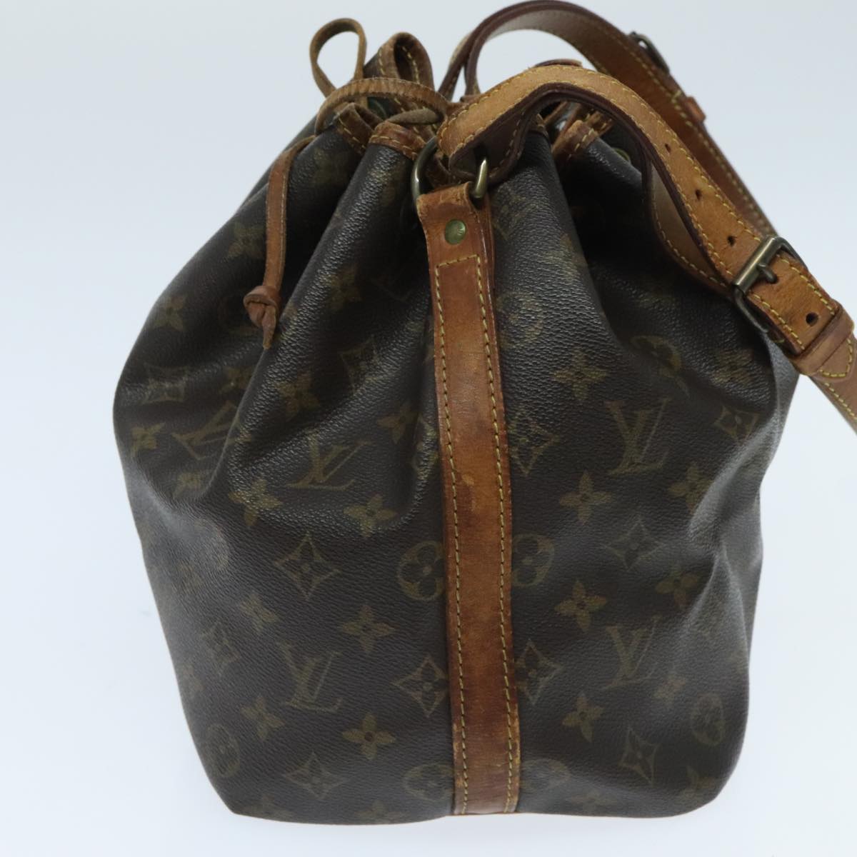 LOUIS VUITTON Monogram Petit Noe Shoulder Bag M42226 LV Auth 95180