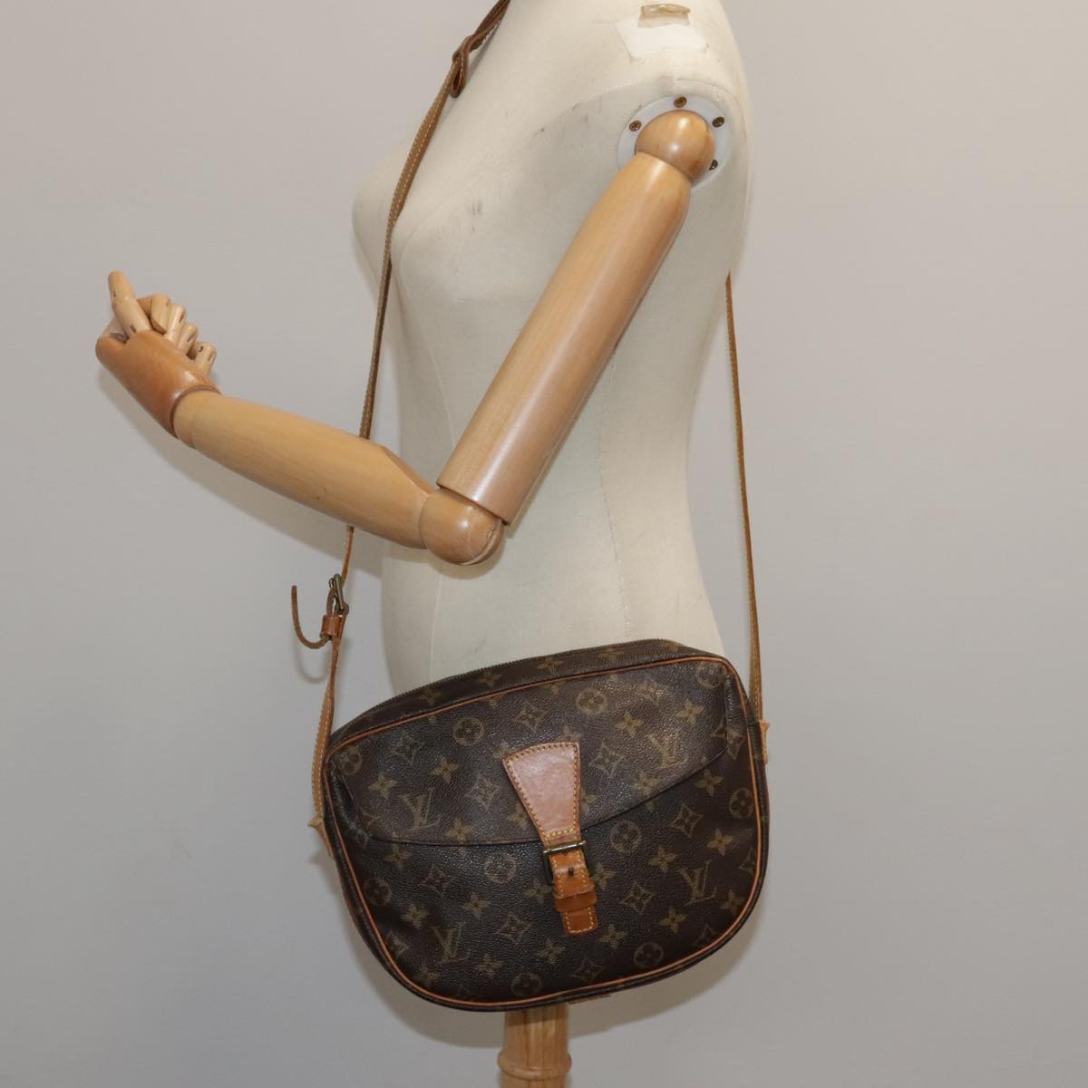 LOUIS VUITTON Monogram Jeune Fille GM Shoulder Bag M51225 LV Auth 95200