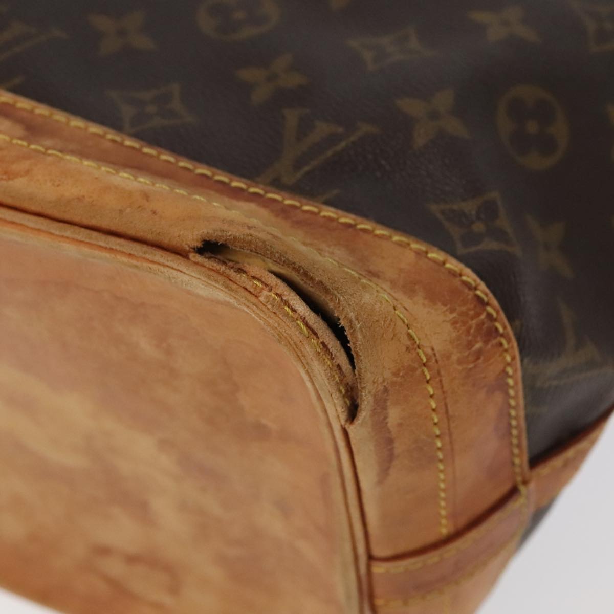 LOUIS VUITTON Monogram Noe Shoulder Bag M42224 LV Auth 95201