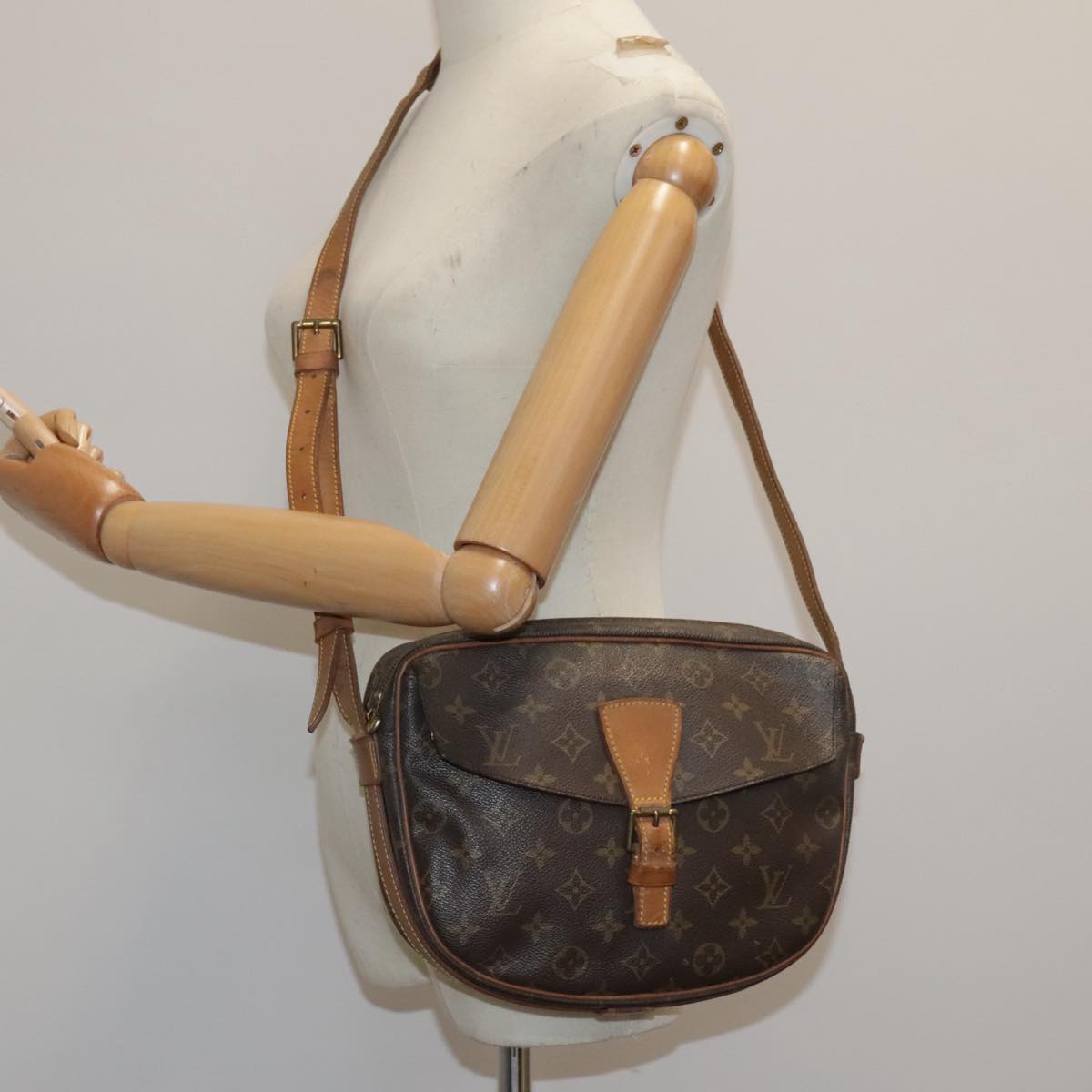 LOUIS VUITTON Monogram Jeune Fille GM Shoulder Bag M51225 LV Auth 95209