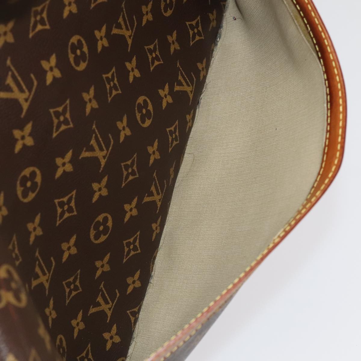 LOUIS VUITTON Monogram Reporter GM Shoulder Bag M45252 LV Auth 95216