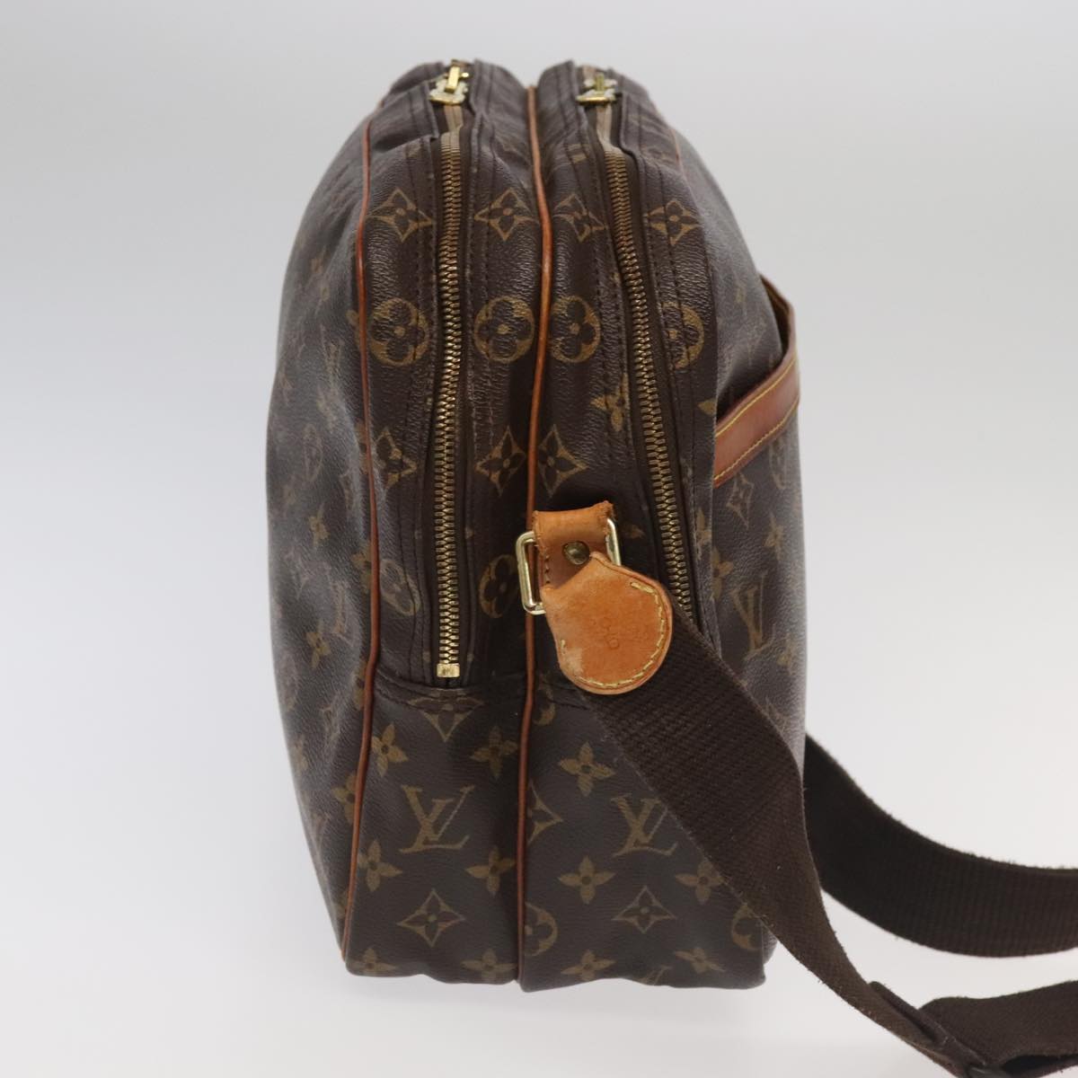 LOUIS VUITTON Monogram Reporter GM Shoulder Bag M45252 LV Auth 95216