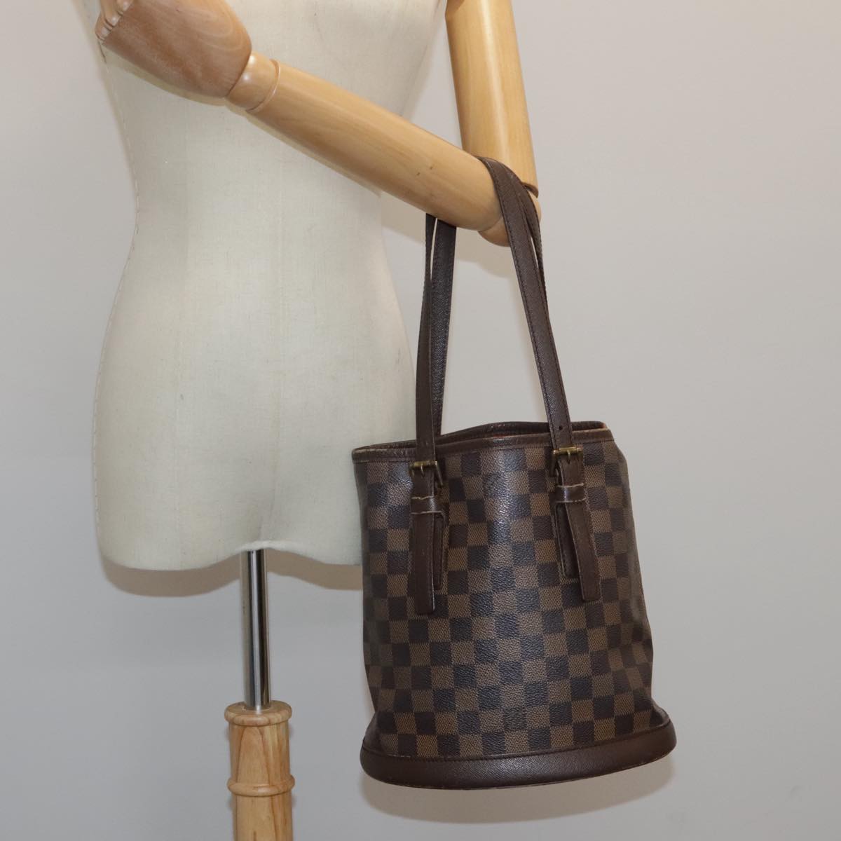 LOUIS VUITTON Damier Ebene Marais Shoulder Bag N42240 LV Auth 95221