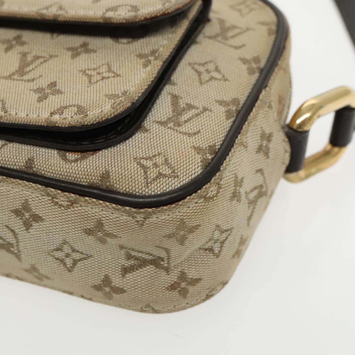 LOUIS VUITTON Monogram Mini Juliet MM Shoulder Bag Khaki M92218 LV Auth 95226