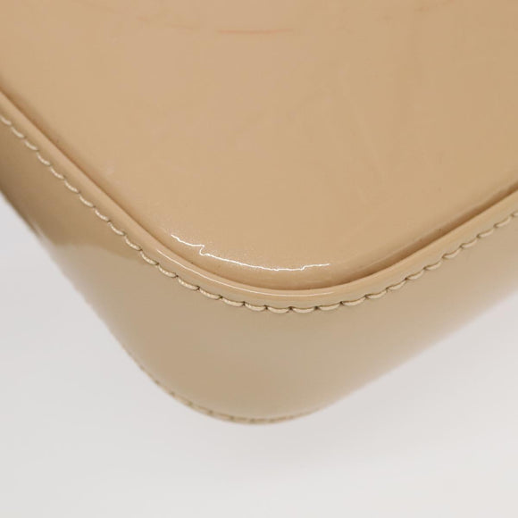 LOUIS VUITTON Monogram Vernis Pochette Accessoires Pouch Beige M90072 Auth 95242