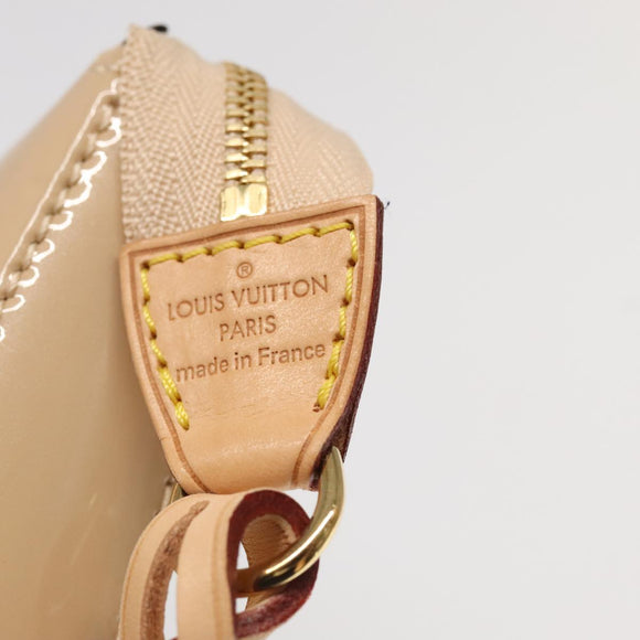 LOUIS VUITTON Monogram Vernis Pochette Accessoires Pouch Beige M90072 Auth 95242