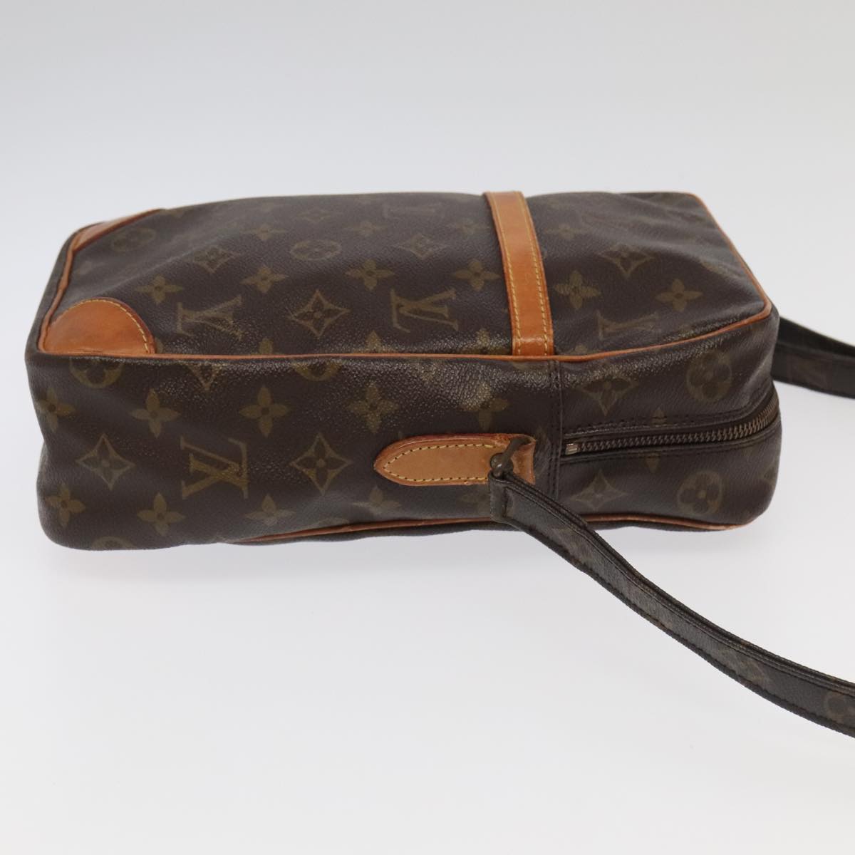 LOUIS VUITTON Monogram Danube MM Shoulder Bag M45264 LV Auth 95275