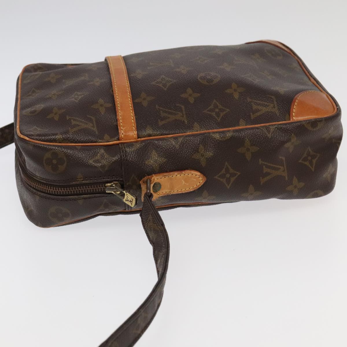 LOUIS VUITTON Monogram Danube MM Shoulder Bag M45264 LV Auth 95275