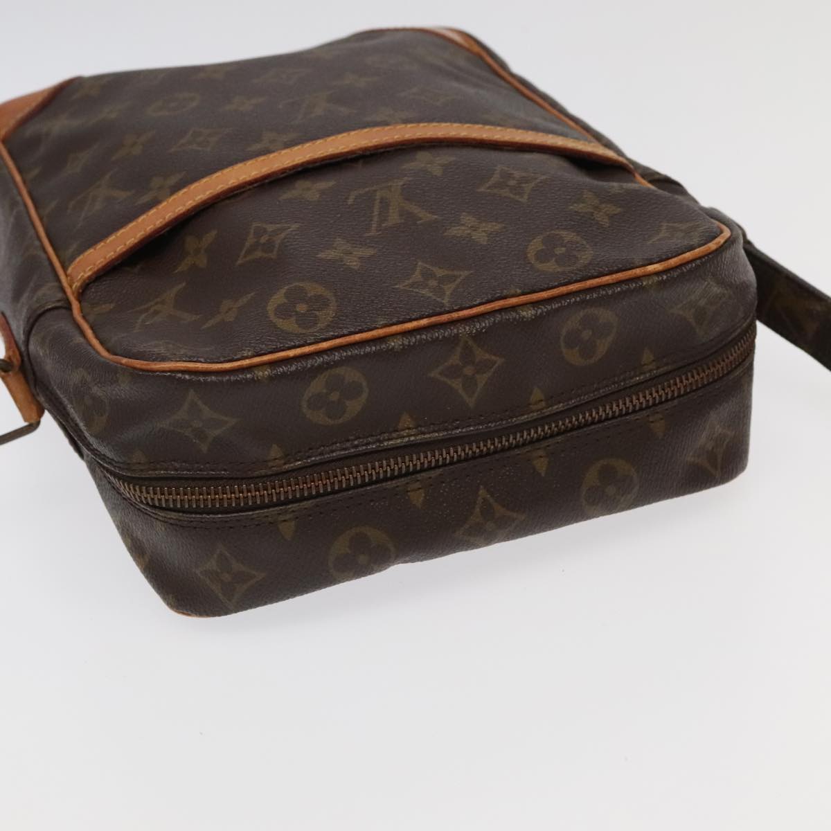 LOUIS VUITTON Monogram Danube MM Shoulder Bag M45264 LV Auth 95275