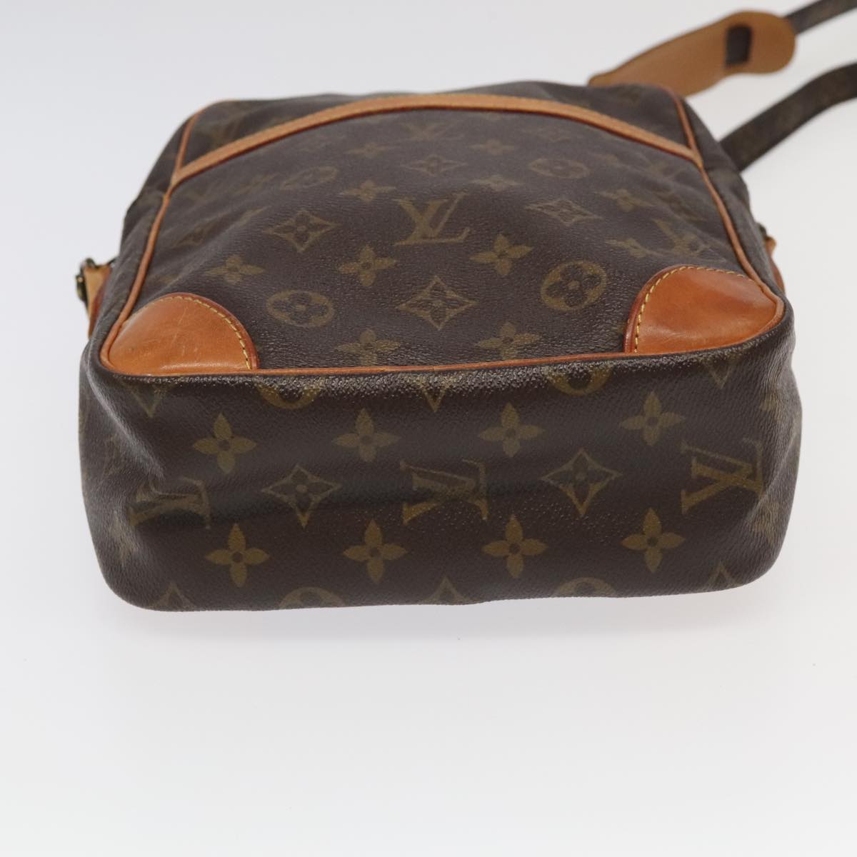 LOUIS VUITTON Monogram Danube MM Shoulder Bag M45264 LV Auth 95275