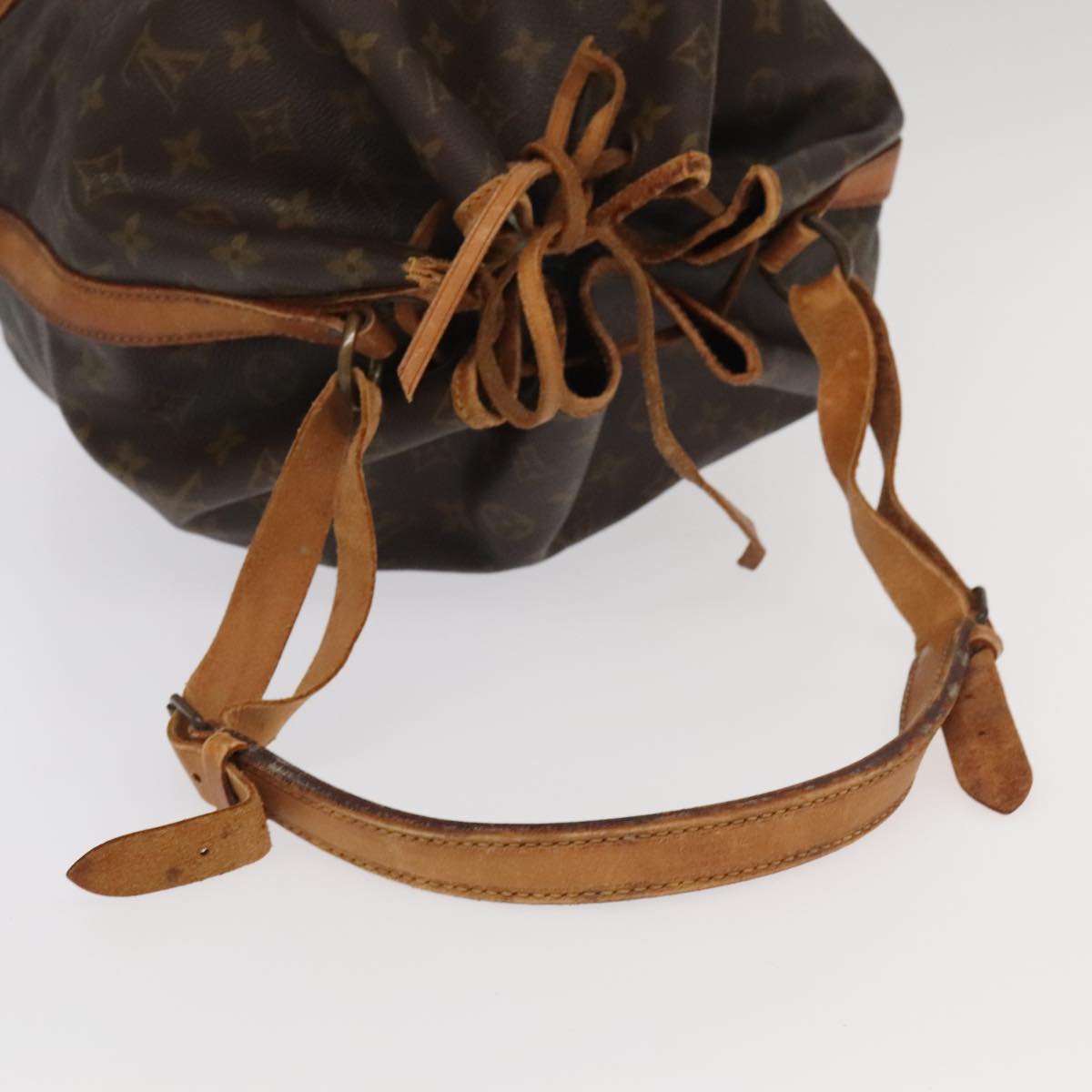 LOUIS VUITTON Monogram Noe Shoulder Bag M42224 LV Auth 95286