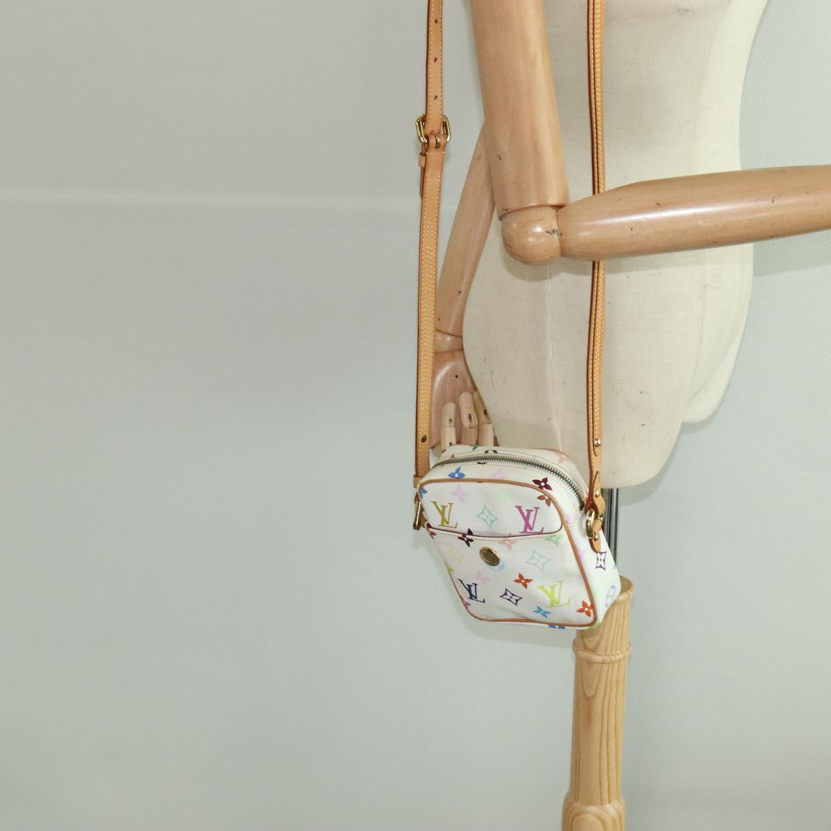 LOUIS VUITTON Monogram Multicolor lift Shoulder Bag White M40055 LV Auth 95291