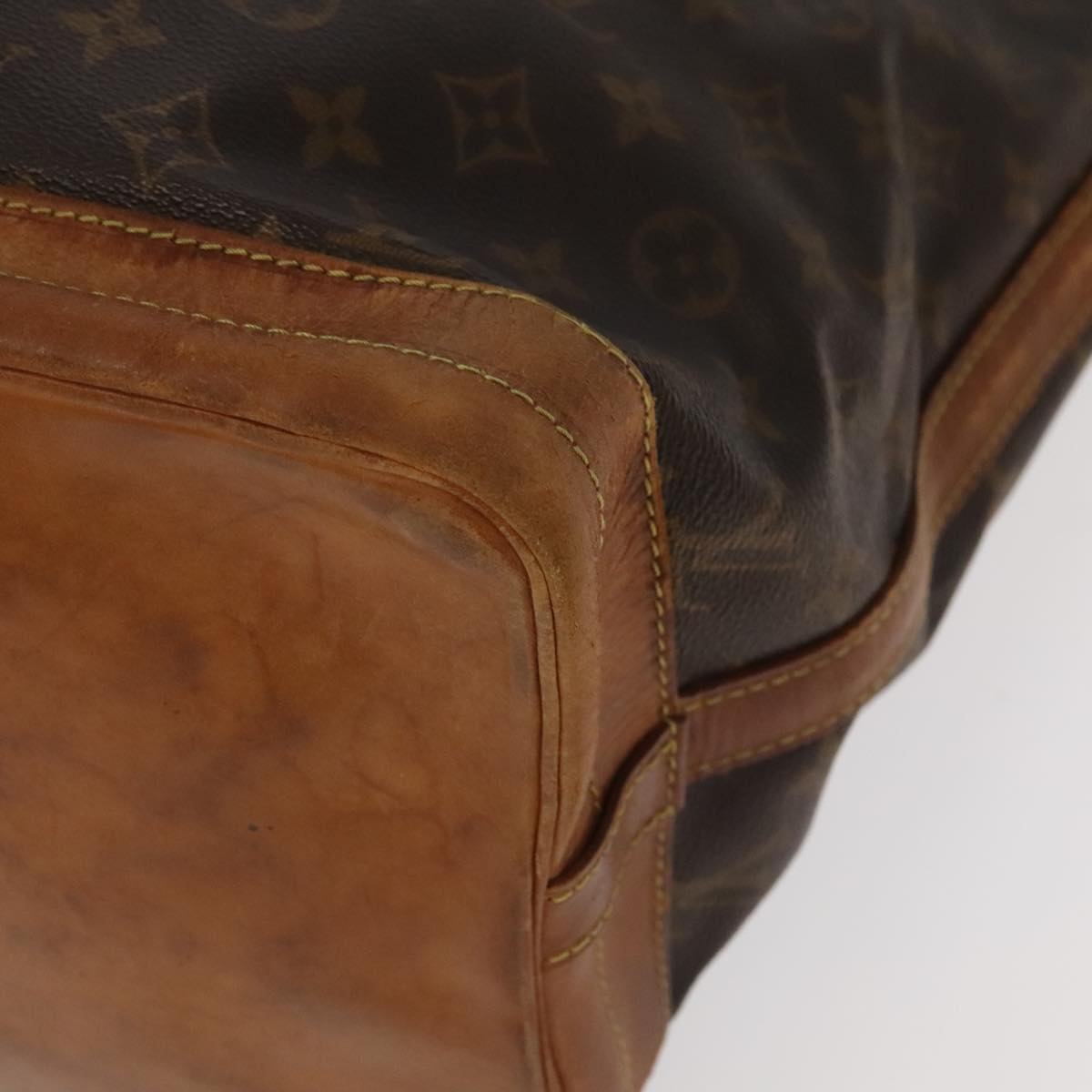 LOUIS VUITTON Monogram Noe Shoulder Bag M42224 LV Auth 95400