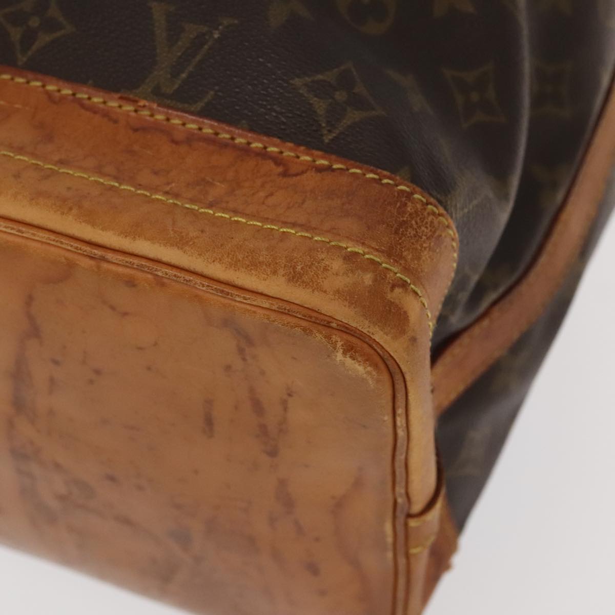 LOUIS VUITTON Monogram Noe Shoulder Bag M42224 LV Auth 95403