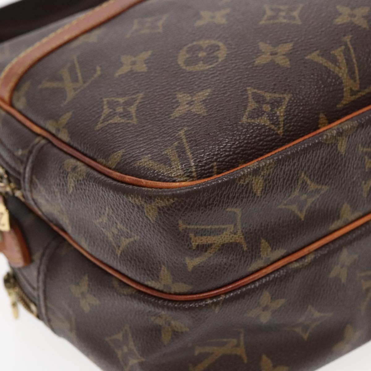 LOUIS VUITTON Monogram Reporter PM Shoulder Bag M45254 LV Auth 95478