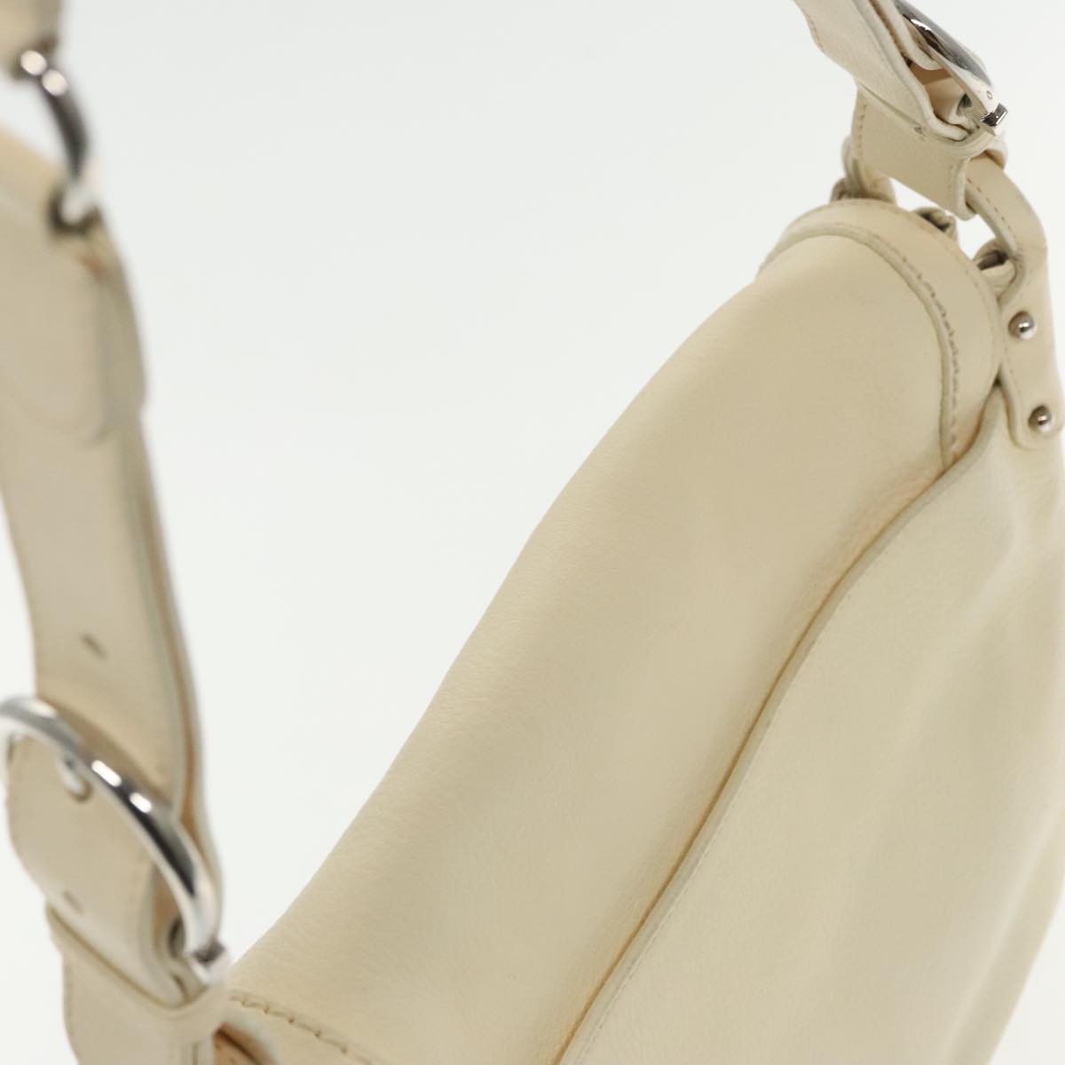 Salvatore Ferragamo Gancini Shoulder Bag Leather Beige Silver Auth 95485