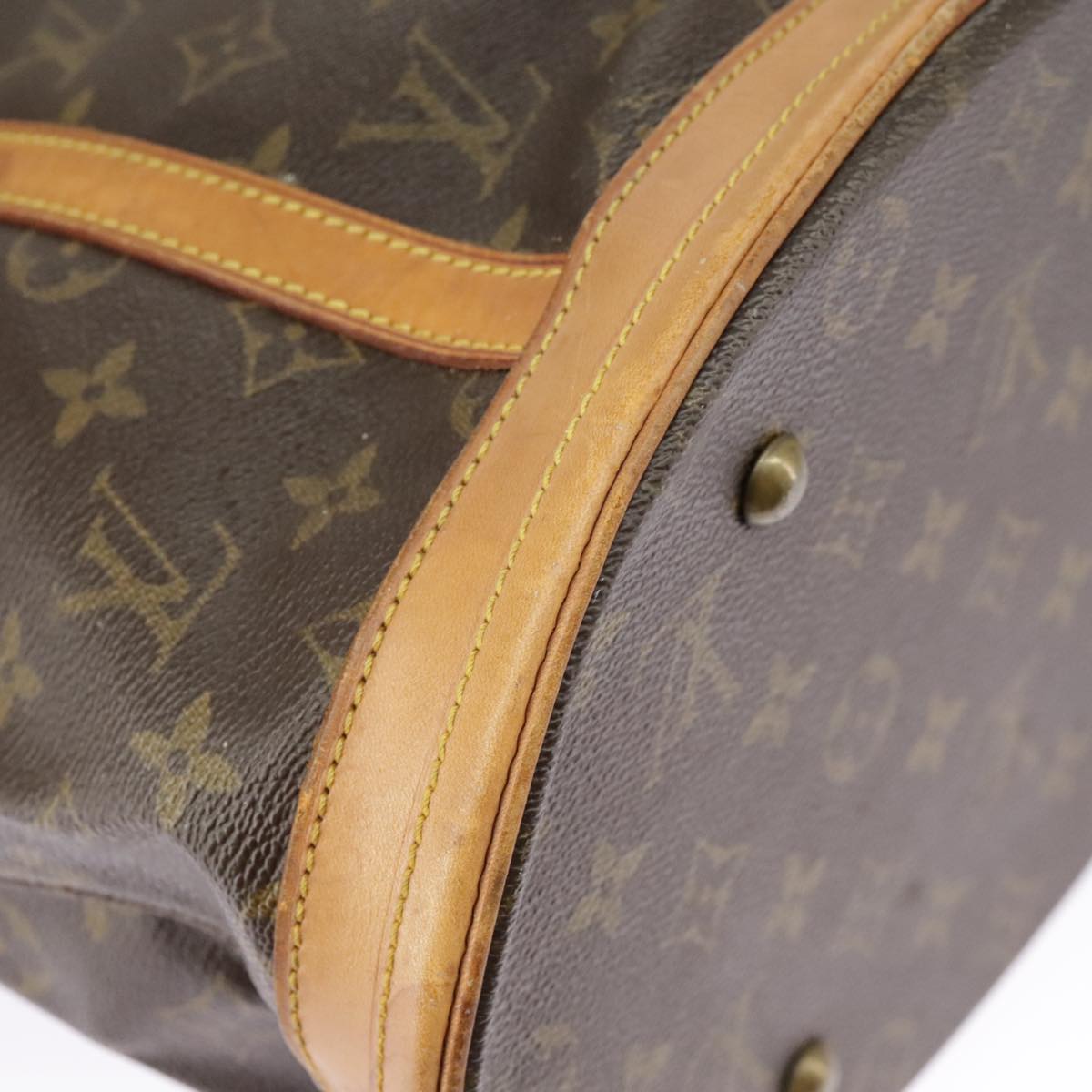 LOUIS VUITTON Monogram Bucket GM Shoulder Bag M42236 LV Auth 95499