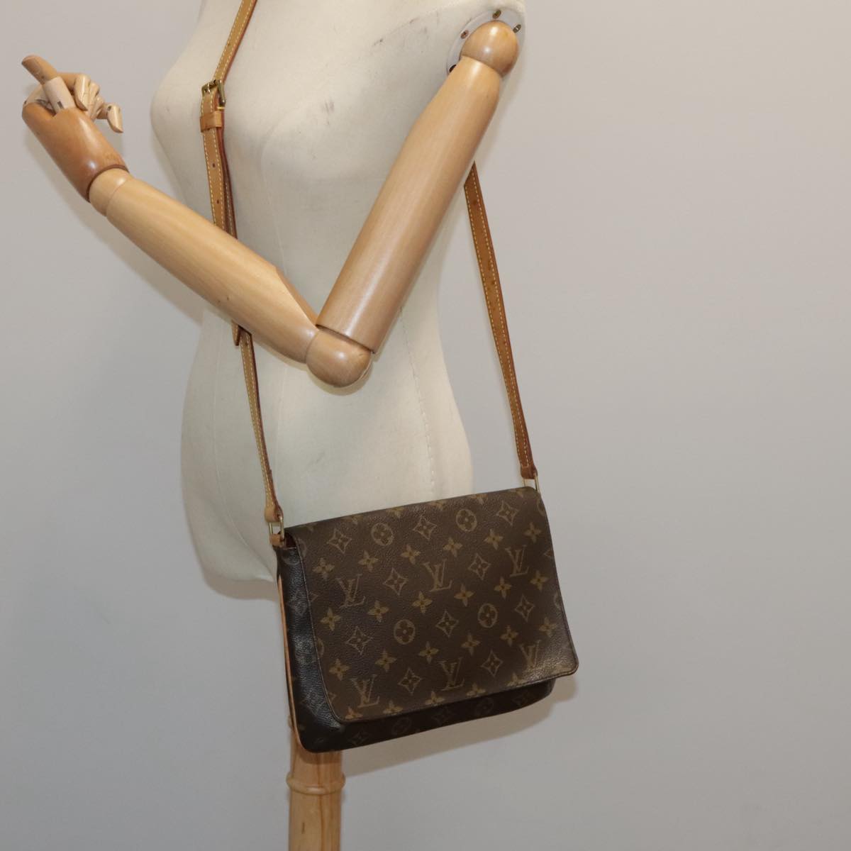 LOUIS VUITTON Monogram Musette Tango Long Shoulder Bag M51388 LV Auth 95514