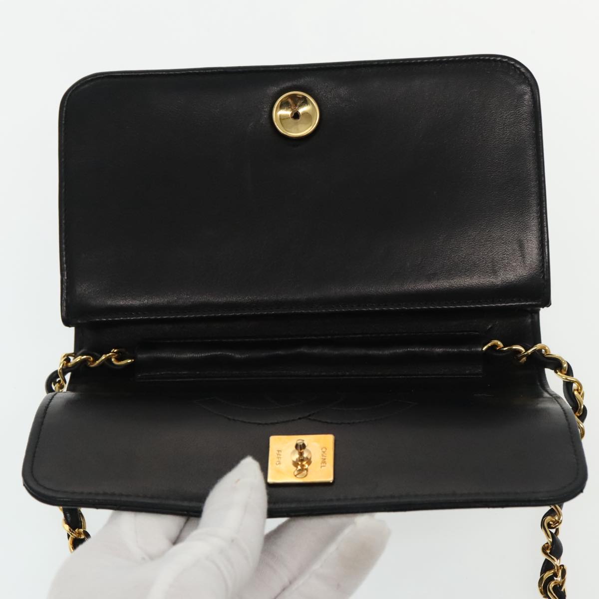 CHANEL Matelasse Chain Shoulder Bag Lamb Skin Black Gold CC Auth 95535