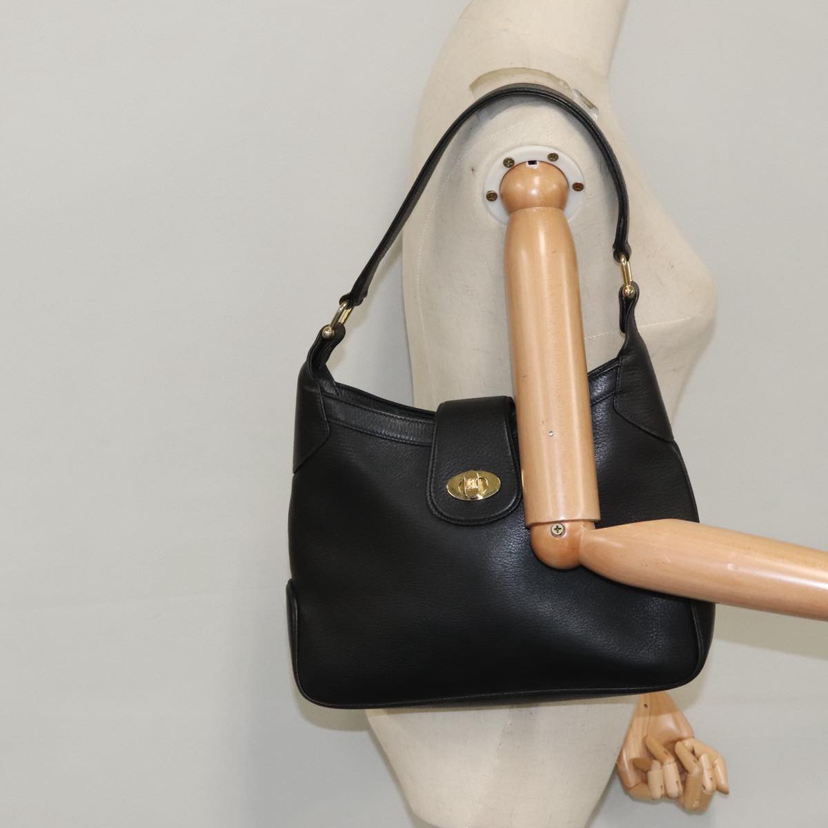 CELINE Shoulder Bag Leather Black Gold Auth 95566