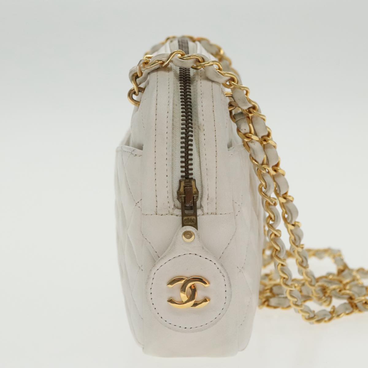 CHANEL Matelasse Chain Shoulder Bag Lamb Skin White Gold CC Auth 95603