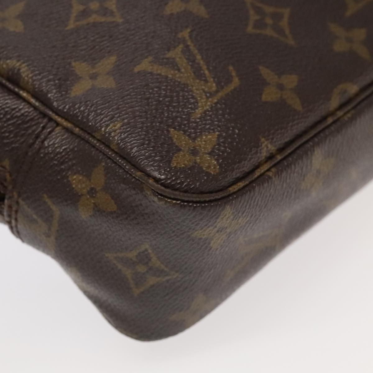 LOUIS VUITTON Monogram Trousse Toilette 23 Clutch Bag M47524 LV Auth 95604