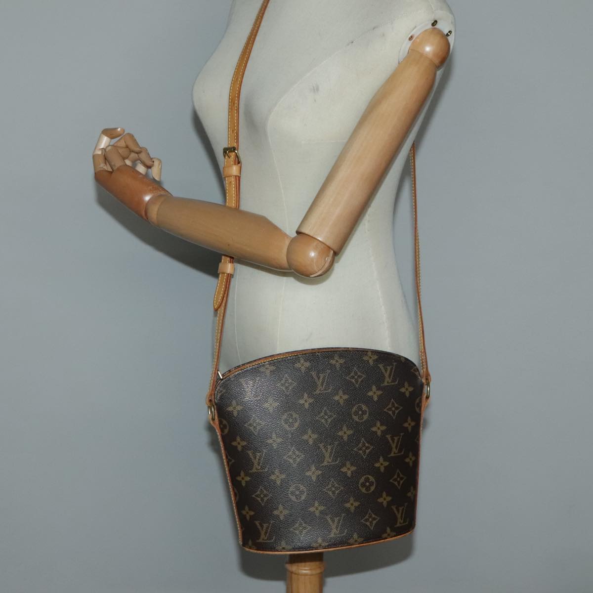 LOUIS VUITTON Monogram Drouot Shoulder Shoulder Bag M51290 LV Auth 95640