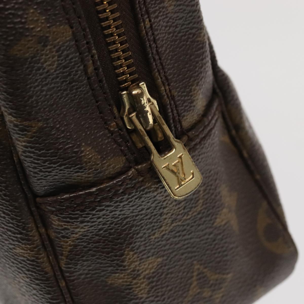 LOUIS VUITTON Monogram Trousse Toilette 28 Clutch Bag M47522 LV Auth 95644