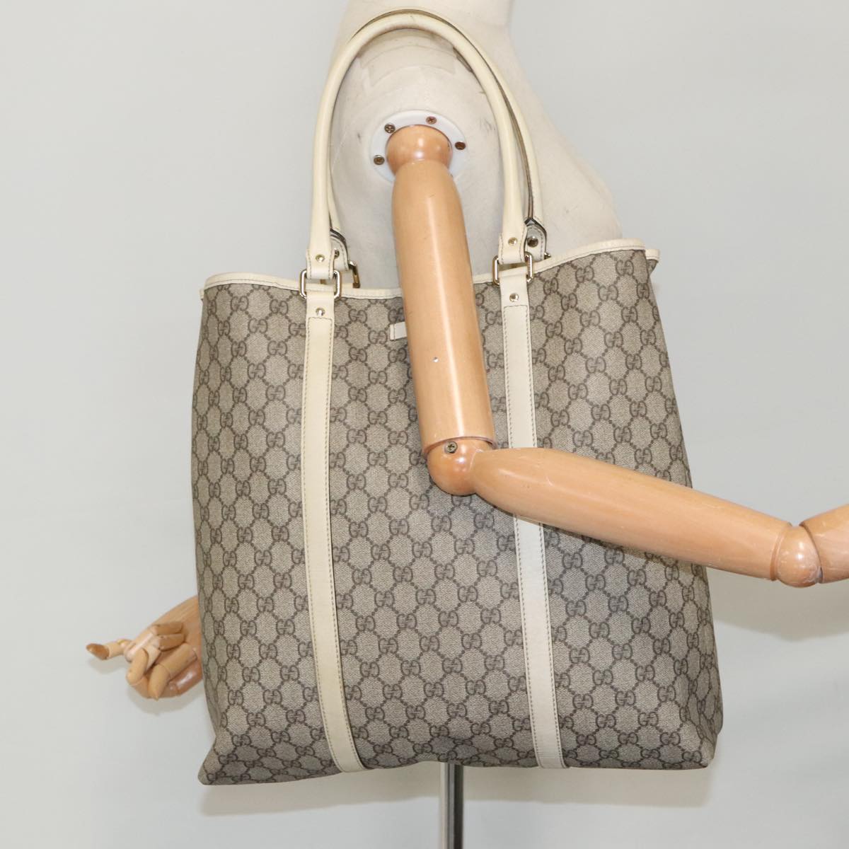 GUCCI GG Canvas Tote Bag PVC Leather Beige White Gold 223668 Auth 95650