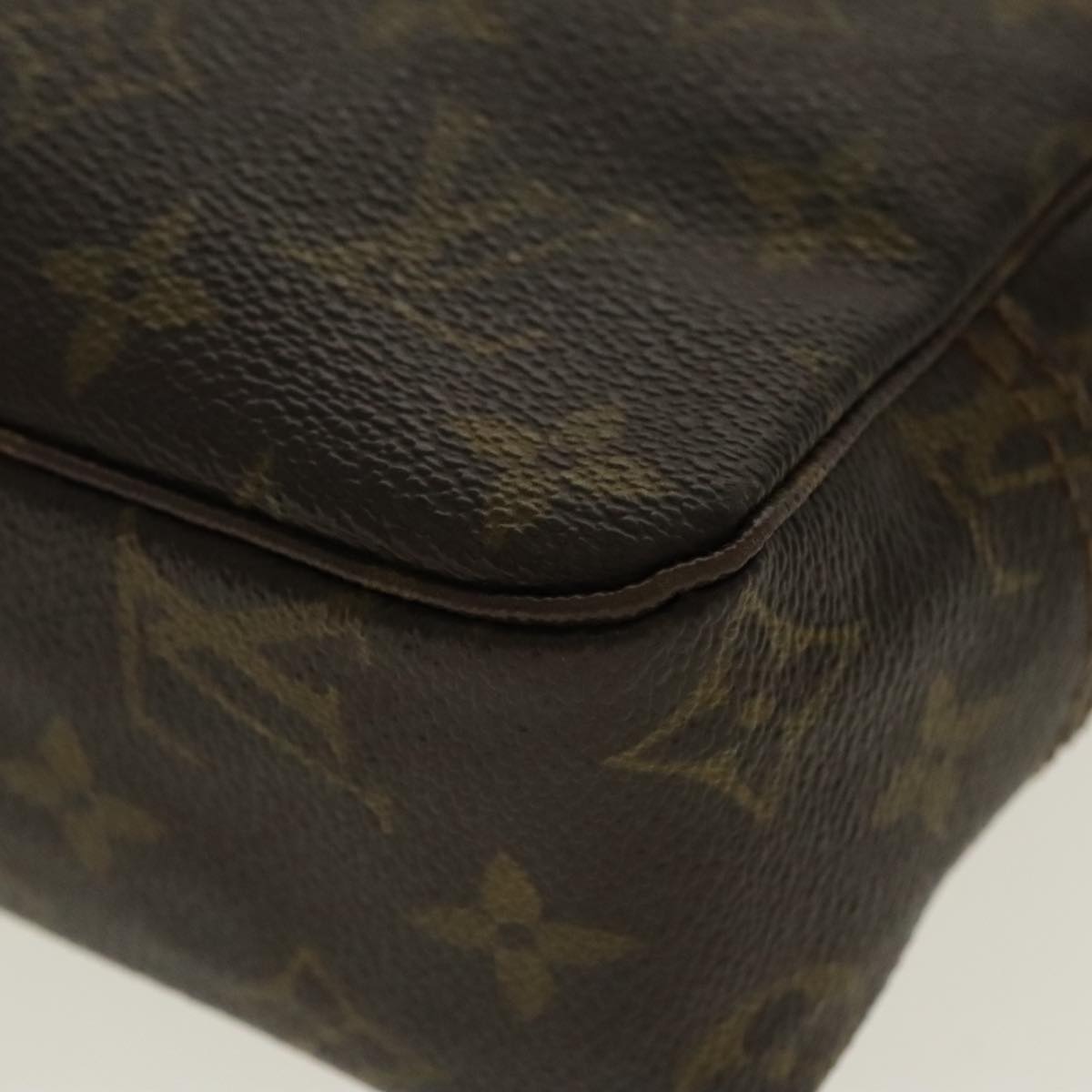 LOUIS VUITTON Monogram Trousse Toilette 23 Clutch Bag M47524 LV Auth 95673