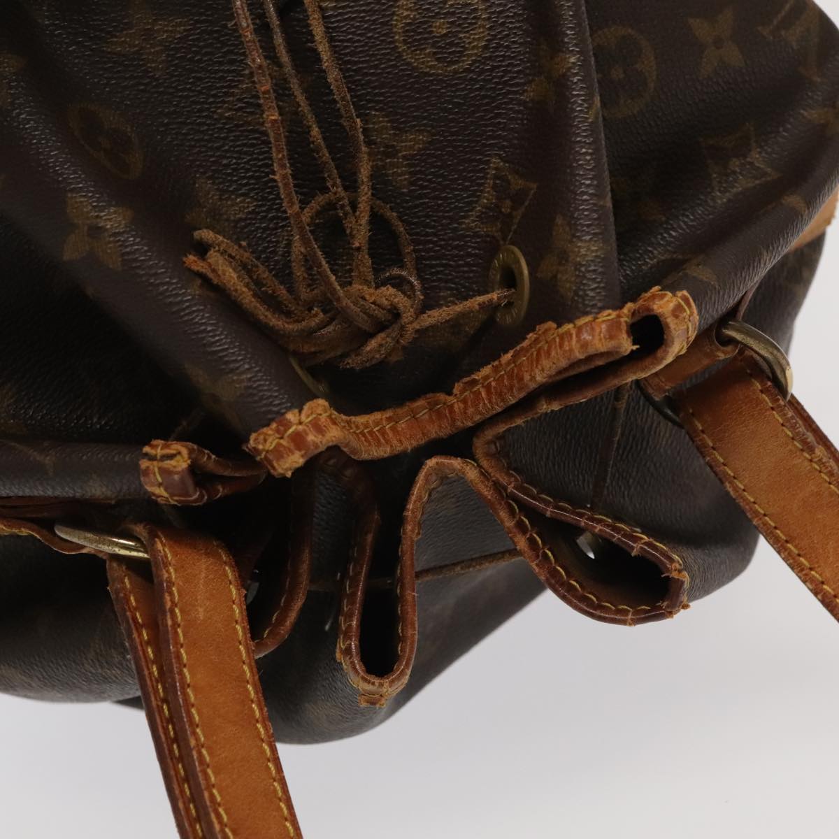 LOUIS VUITTON Monogram Petit Noe Shoulder Bag M42226 LV Auth 95681