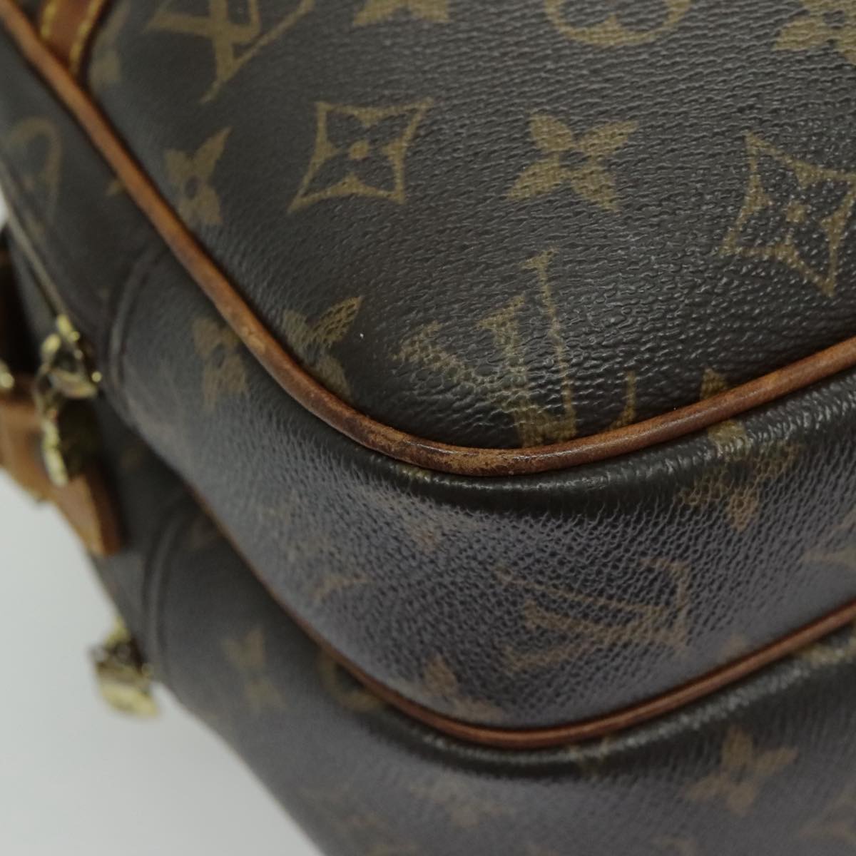 LOUIS VUITTON Monogram Reporter PM Shoulder Bag M45254 LV Auth 95709