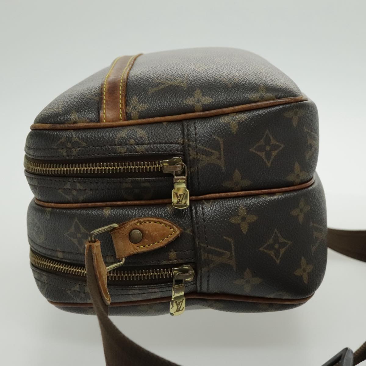 LOUIS VUITTON Monogram Reporter PM Shoulder Bag M45254 LV Auth 95709