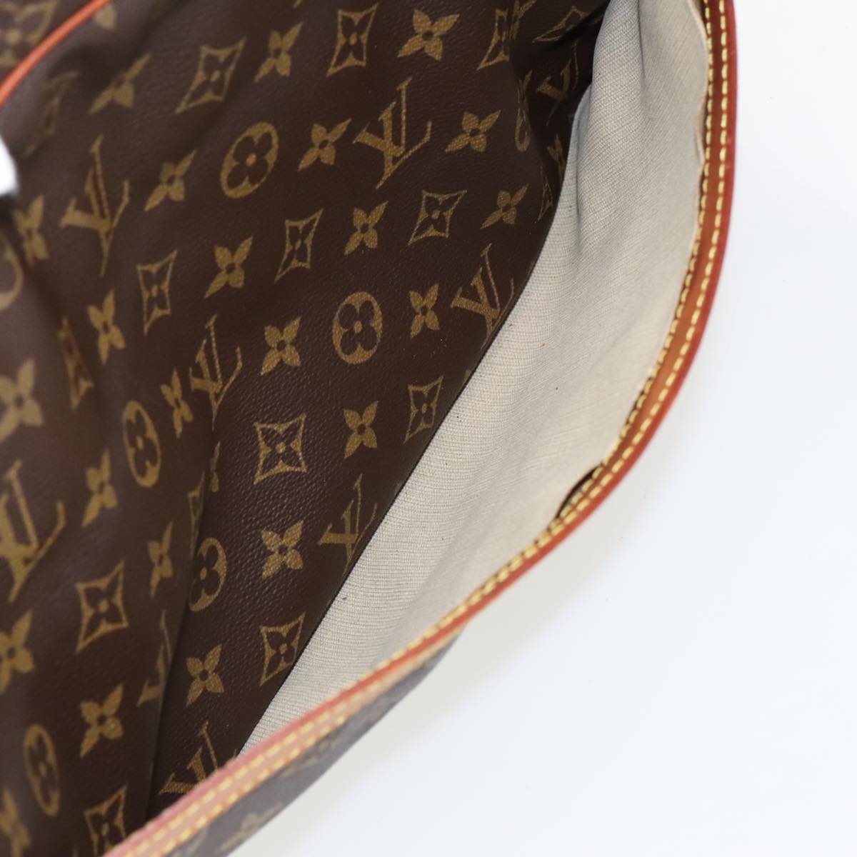 LOUIS VUITTON Monogram Reporter GM Shoulder Bag M45252 LV Auth 95747