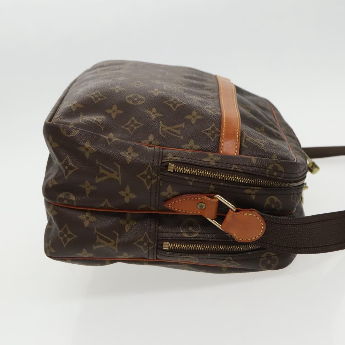 LOUIS VUITTON Monogram Reporter GM Shoulder Bag M45252 LV Auth 95747