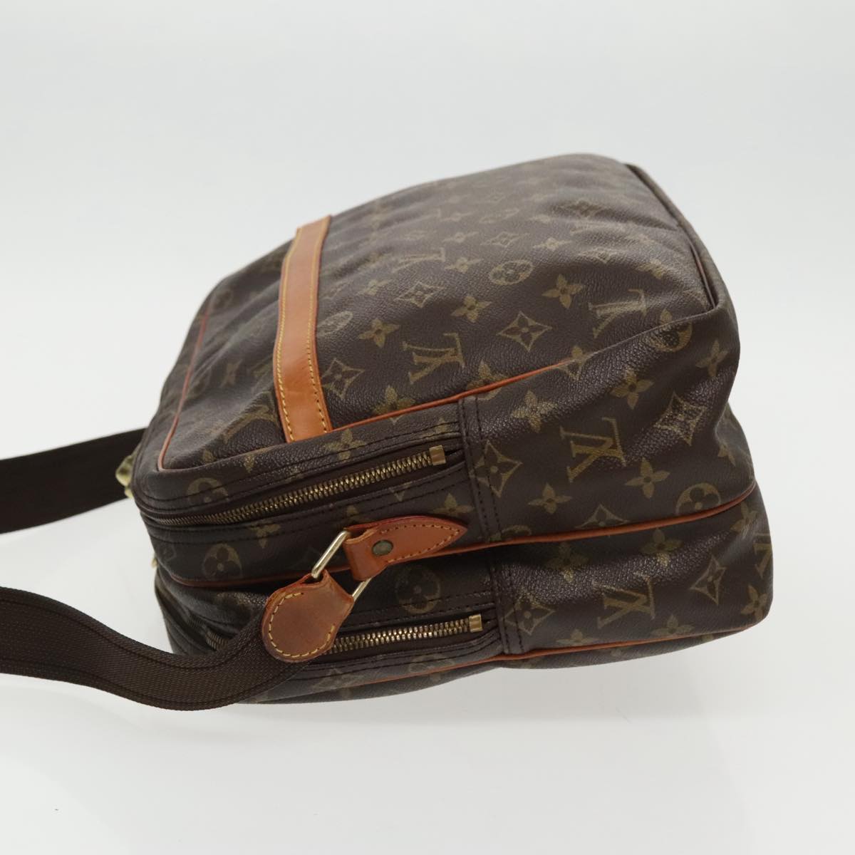 LOUIS VUITTON Monogram Reporter GM Shoulder Bag M45252 LV Auth 95747