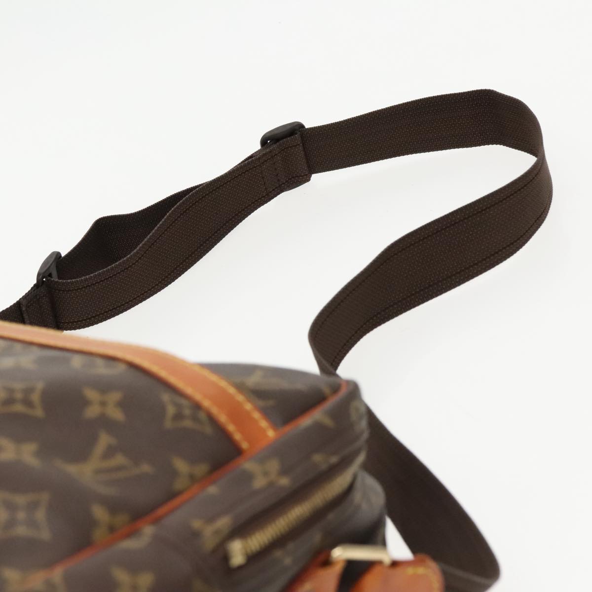 LOUIS VUITTON Monogram Reporter GM Shoulder Bag M45252 LV Auth 95747