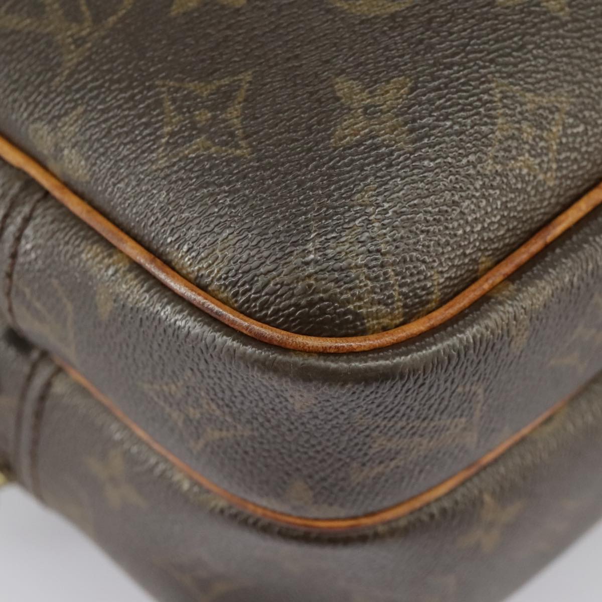 LOUIS VUITTON Monogram Reporter PM Shoulder Bag M45254 LV Auth 95758