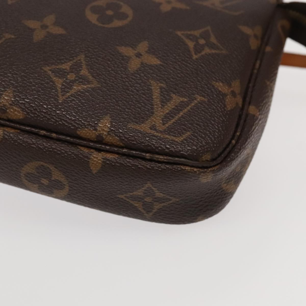 LOUIS VUITTON Monogram Pochette Accessoires Pouch M51980 LV Auth 95794