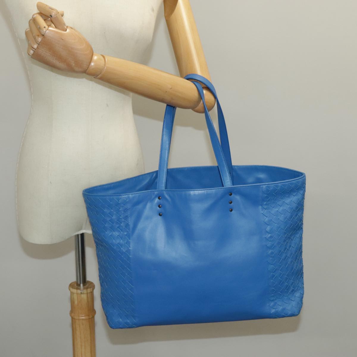 BOTTEGA VENETA INTRECCIATO Tote Bag Leather Blue Auth 95797