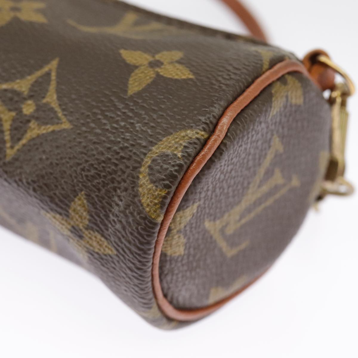 LOUIS VUITTON Monogram Papillon Pouch LV Auth 95801