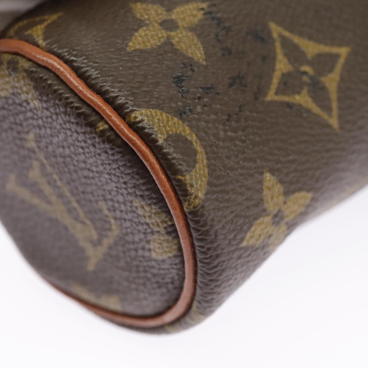 LOUIS VUITTON Monogram Papillon Pouch LV Auth 95801