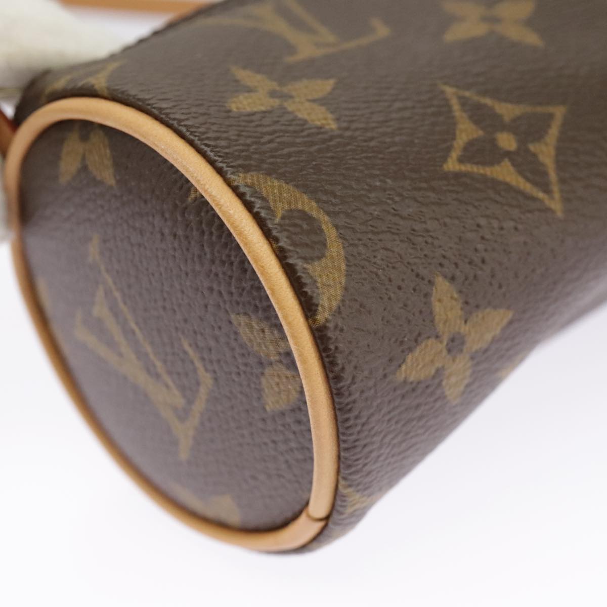 LOUIS VUITTON Monogram Papillon Pouch LV Auth 95806