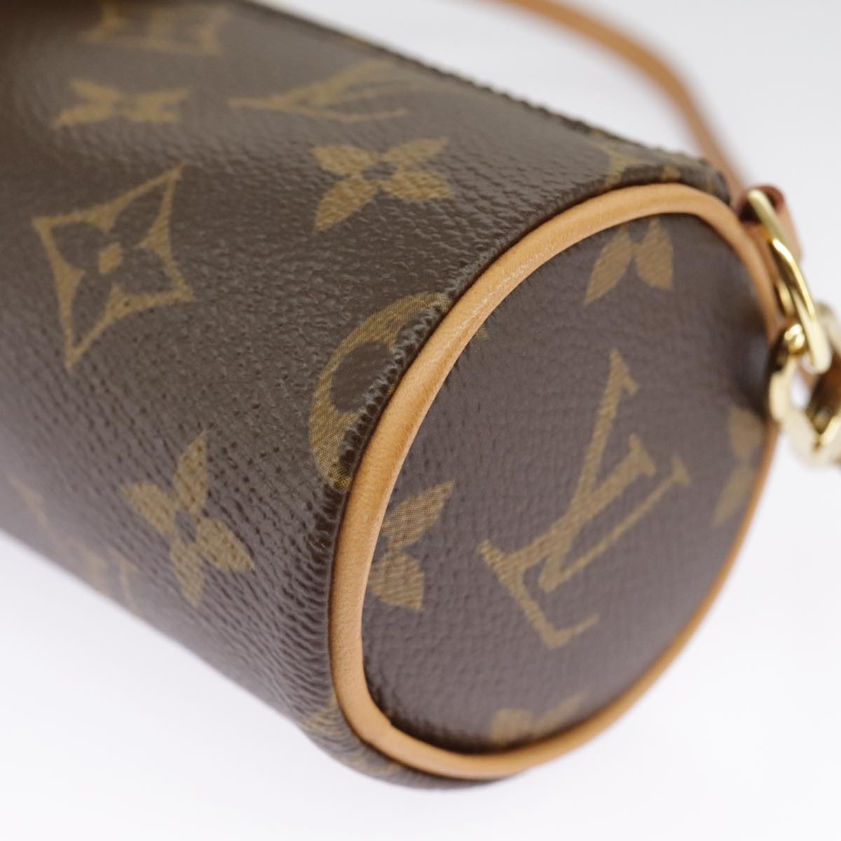 LOUIS VUITTON Monogram Papillon Pouch LV Auth 95806