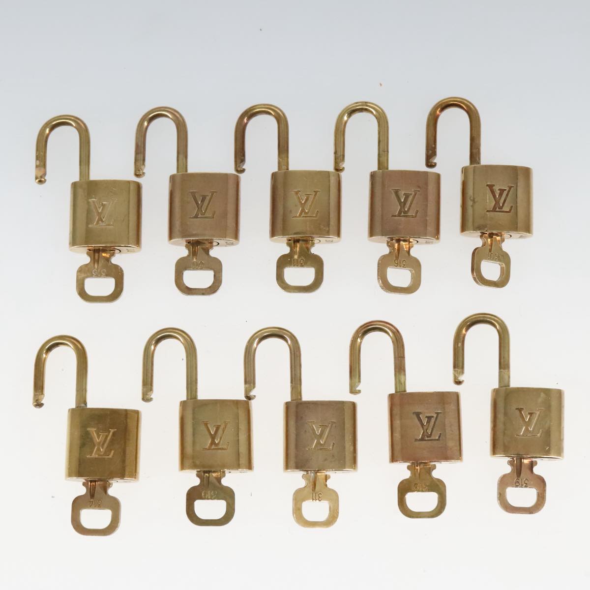 LOUIS VUITTON Padlock 10set metal Gold Tone LV Auth 95843